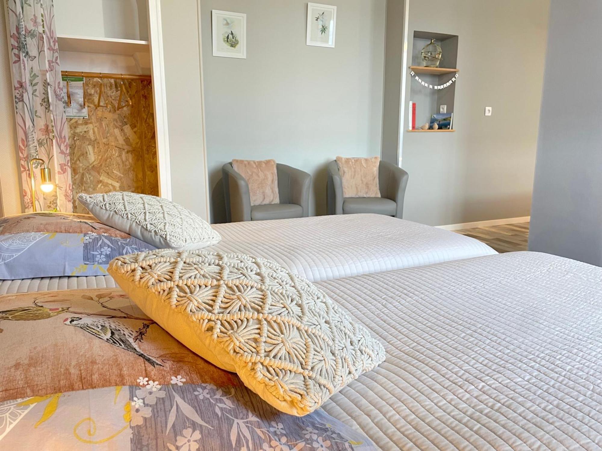 Atypique Detour Bed & Breakfast Rosans Exterior photo
