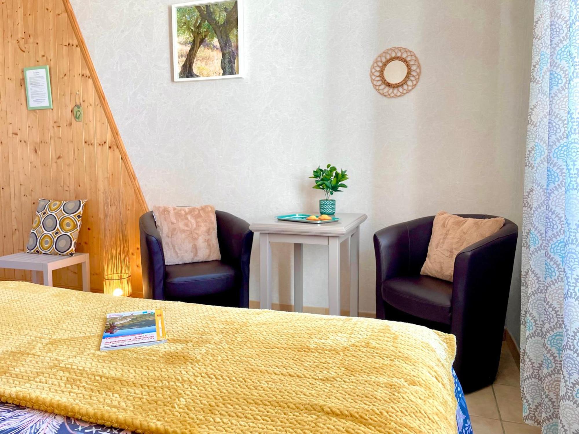 Atypique Detour Bed & Breakfast Rosans Exterior photo